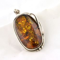 Pendente in Ambra e argento